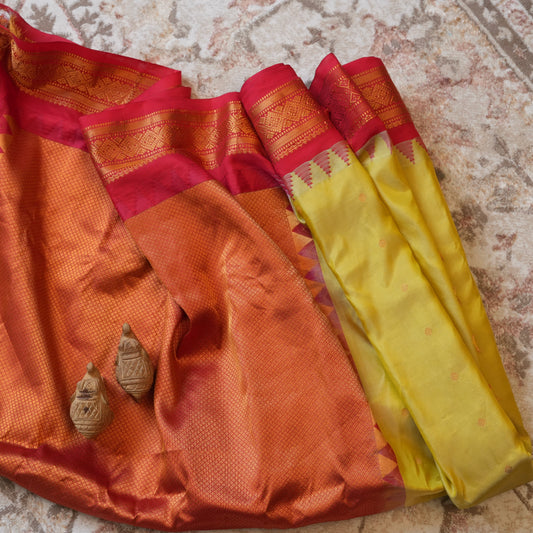 Gadwal Pattu Saree